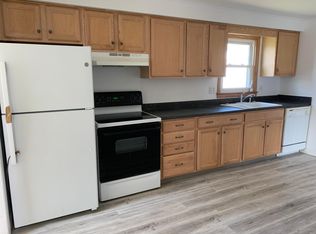 304 Kennard Rd, Manchester, NH 03104