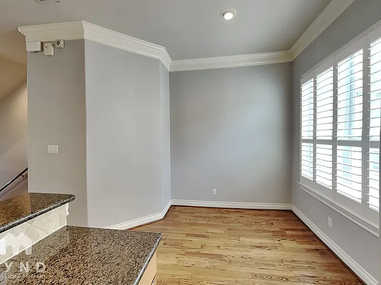 1609 Summer St — Photo 6