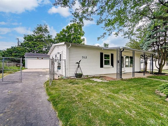 3rd image of 312 Galewood Dr