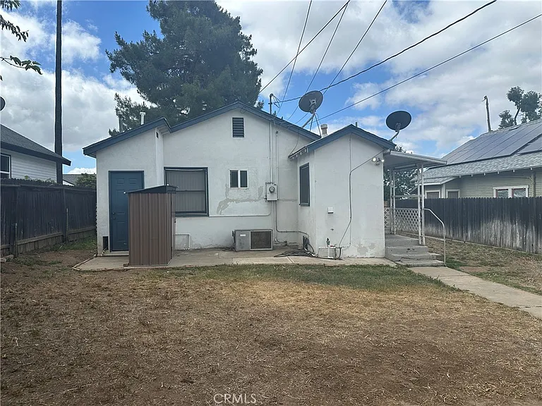 35214 Avenue C — Photo 4