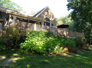 9014 Shadow Ln, Bull Valley, IL 60097