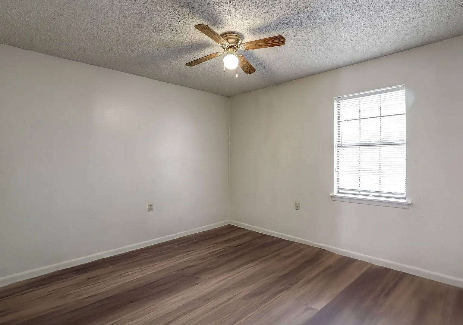 Blocker Apartments — Photo 3