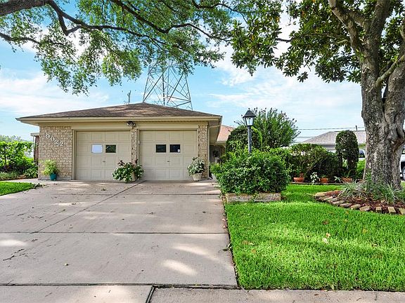 2nd image of 9022 Willow Meadow Dr