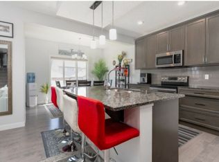 9455 227th St NW, Edmonton, AB T5T7B4