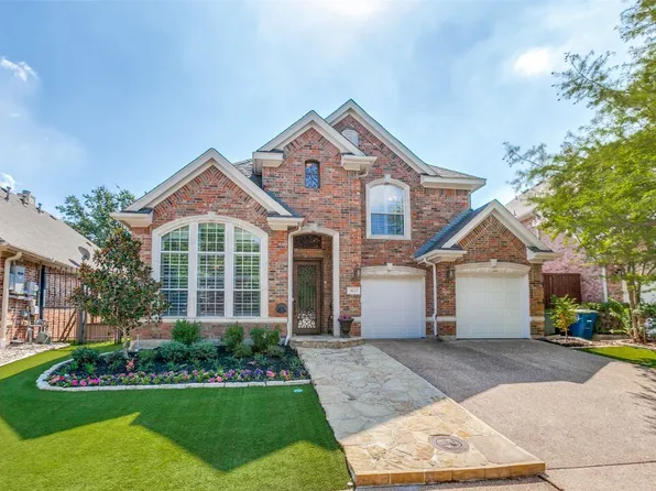 3832 Park Pl, Addison, TX 75001