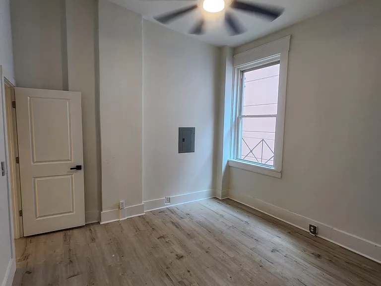 17 E Court St #43 — Photo 16