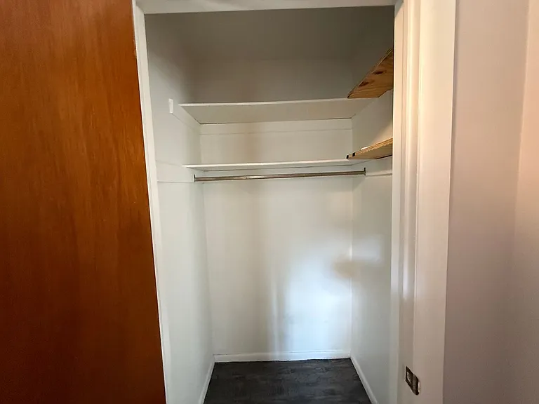 329 Lyon St NE #2 — Photo 7