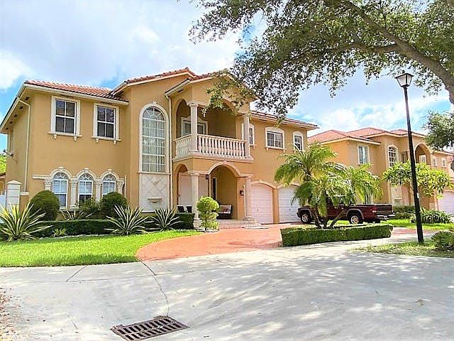 1st image of 8521 NW 162nd St