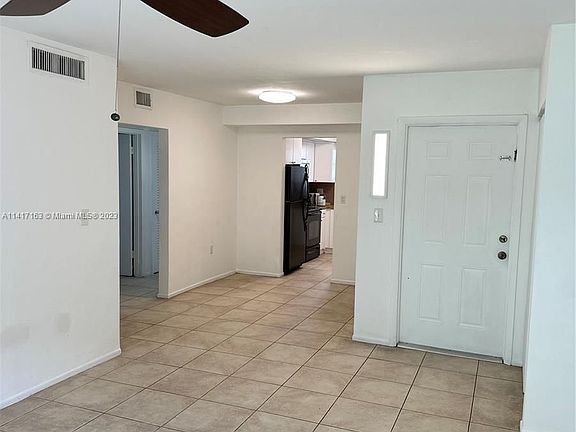 5th image of 7670 SW 82nd St APT H118