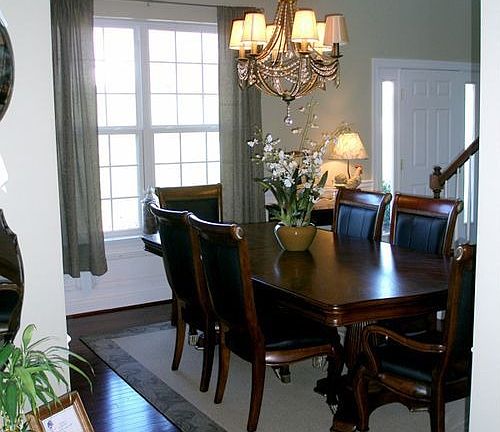 Windows in Dining Room w/chandelier