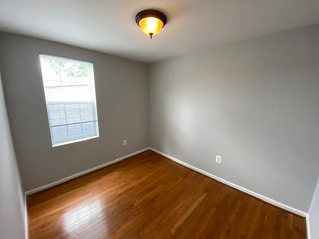 308 3rd St SE #3 — Photo 27