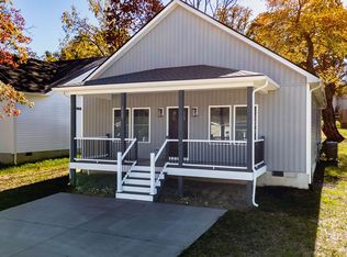 1522 2nd St, Waynesboro, VA 22980