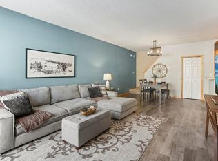 4517 Victor Path UNIT 4, Hugo, MN 55038