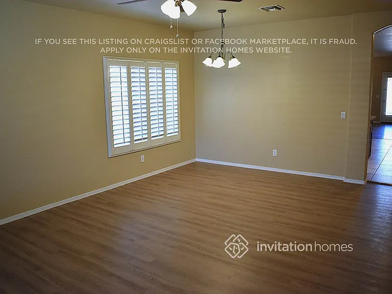 309 S 117th Dr — Photo 3