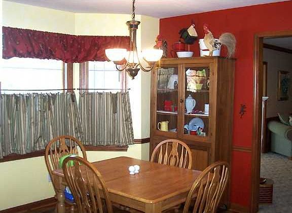 Breakfast nook