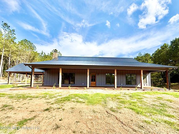 2nd image of 1066 Harmony Rd