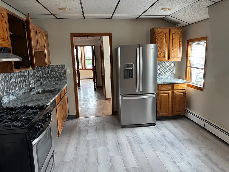 489 Avenue A #3 — Photo 2
