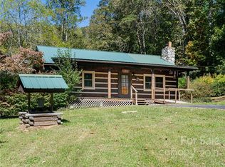 160 Holcombe Cove Rd, Candler, NC 28715