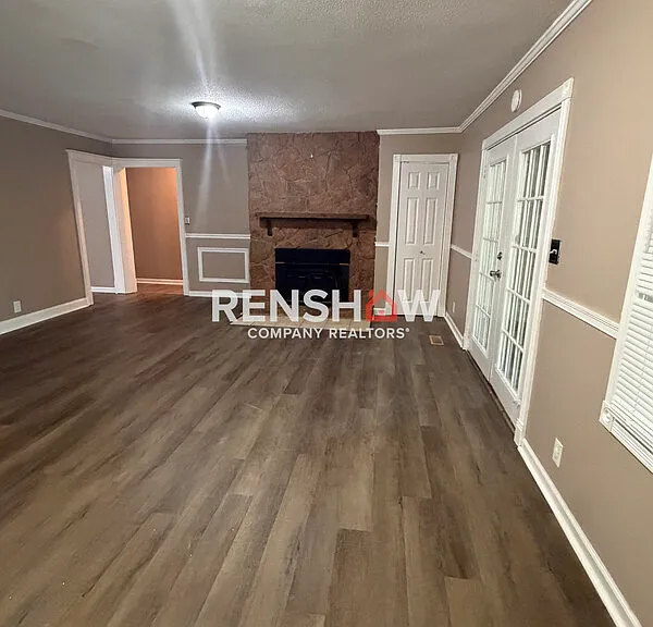 1222 N 28th Ave — Photo 4