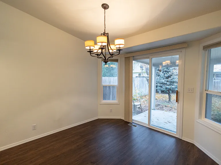 164 S Silverwood Way — Photo 14