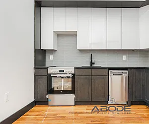 Rented by Reside New York