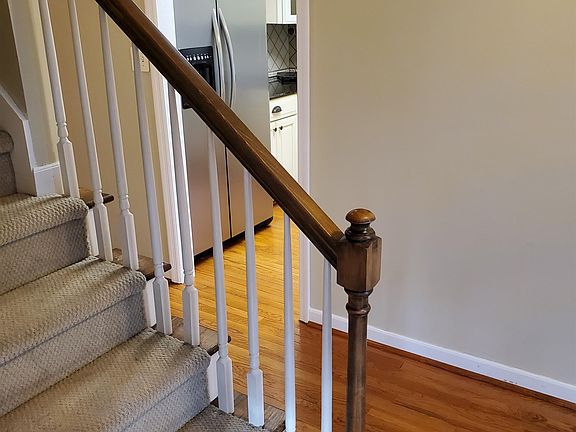 2nd image of 52 Somersett Dr