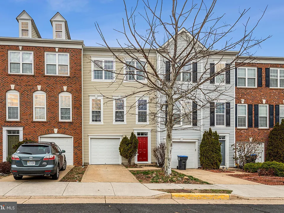 5192 Fiery Dawn Ct