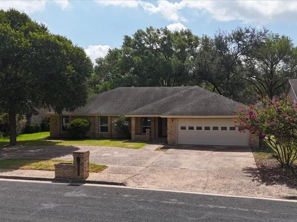 10403 Pinehurst Dr, Austin, TX 78747