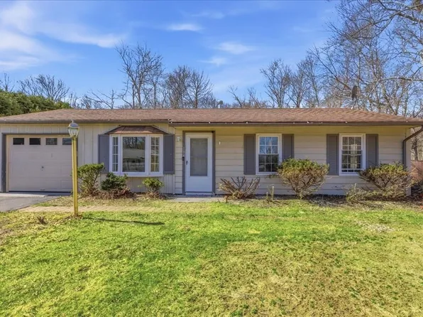 184 Joyce Ter, Whitman, MA 02382