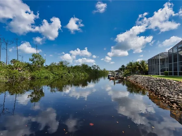 1521 Gordon River Ln, Naples, FL 34104