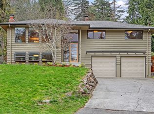 18518 Kenlake Pl NE, Kenmore, WA 98028