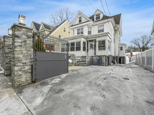 798 N Broadway, Yonkers, NY 10701