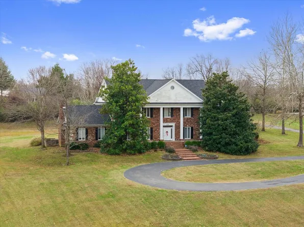 110 Shamrock Dr, Madisonville, KY 42431