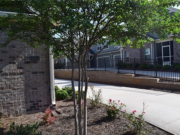 5th image of 2029 Grove Field Ln #15