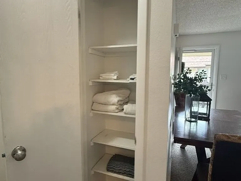 1522 Trent Ct #15 — Photo 12
