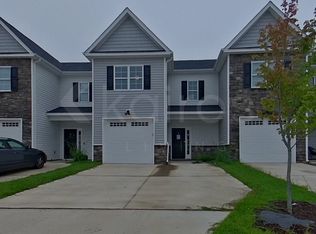 3704 Oak Leaf Way UNIT B, Greenville, NC 27834