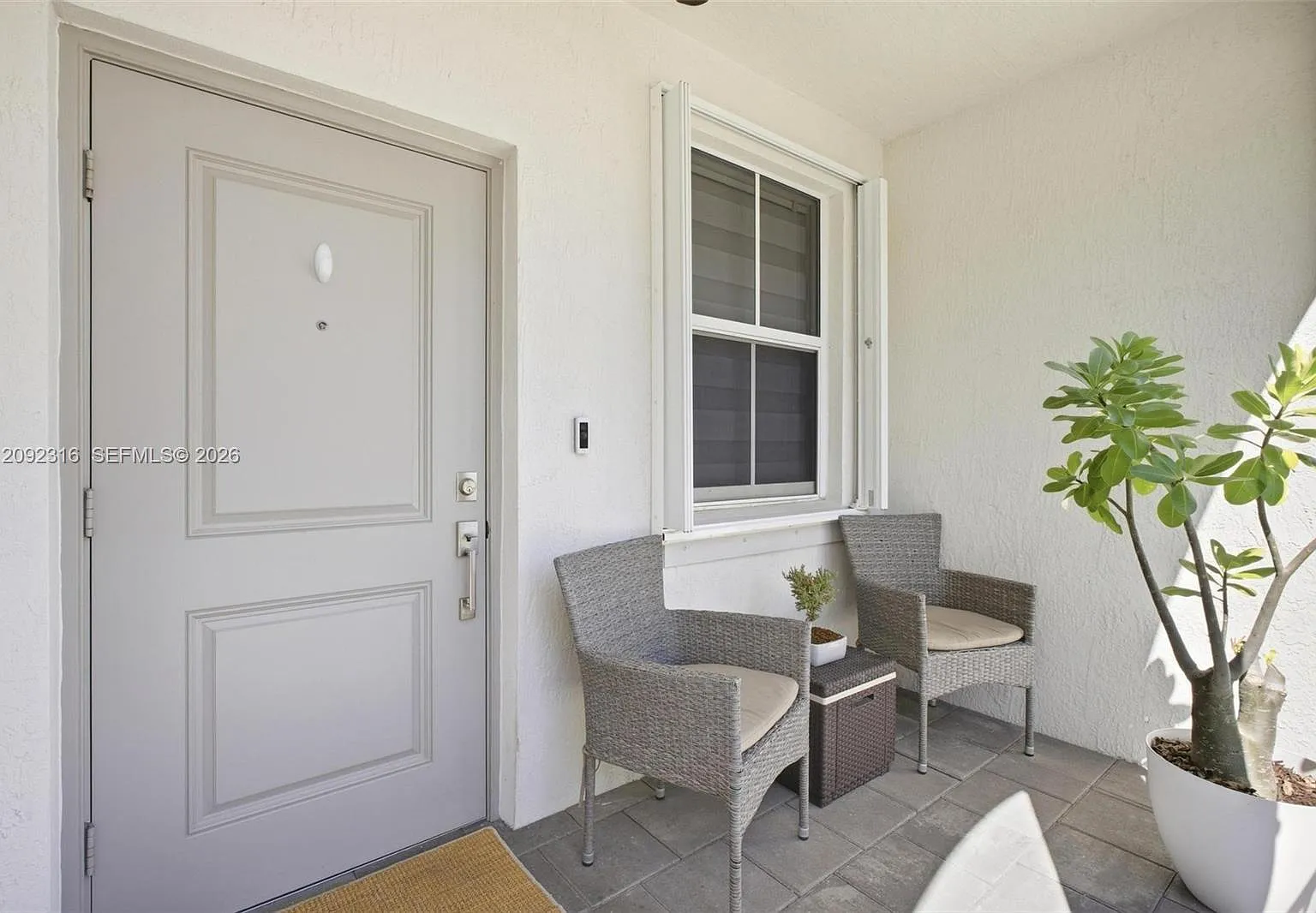 Keys Gate Residential — Photo 4