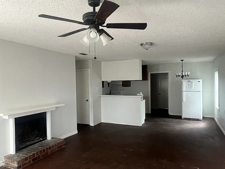 14477 Dawn Ln — Photo 3