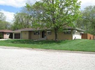 333 Timber Ct, South Beloit, IL 61080