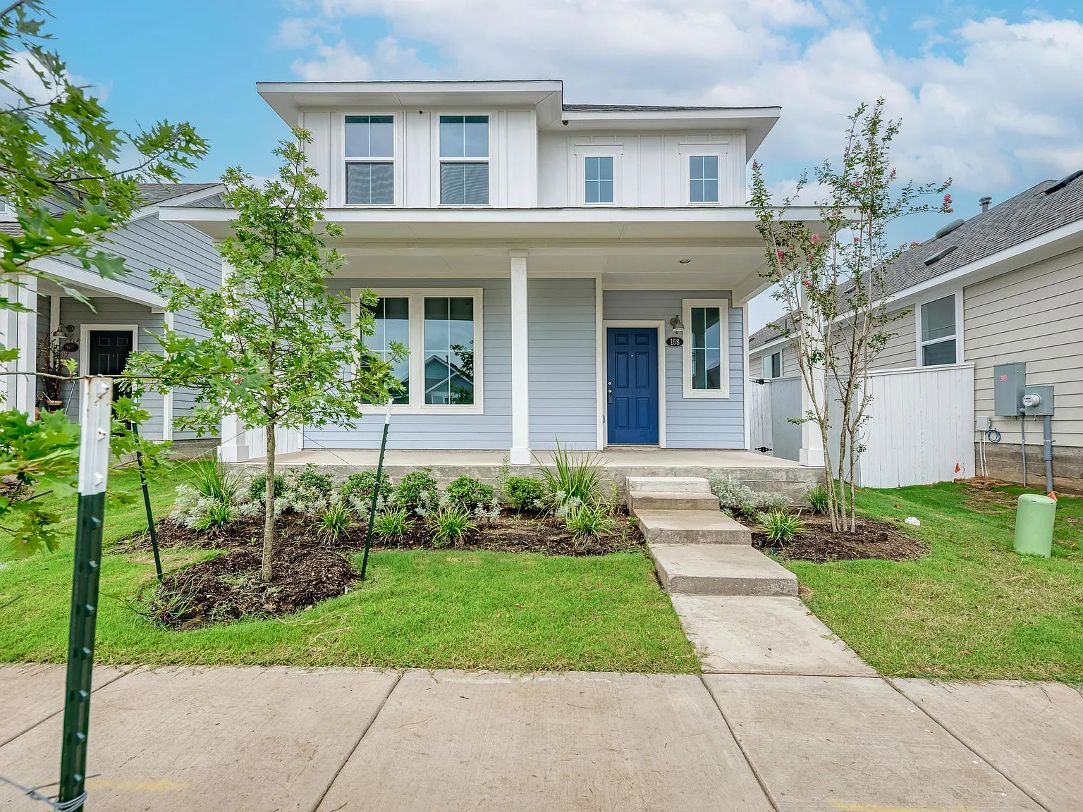 3 bed, 2.5 bath, 1419 sqft, $1,800 — Photo 2