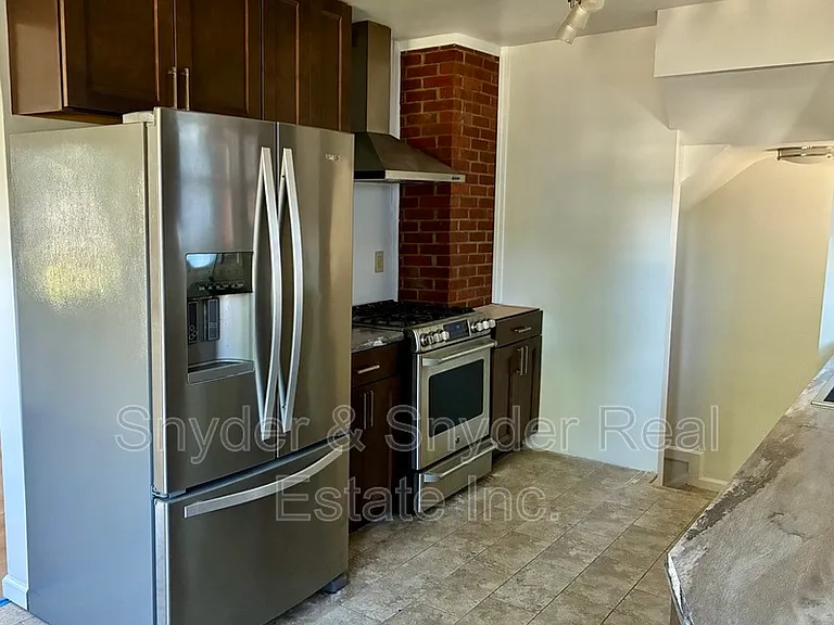 1173 Dayton St — Photo 5