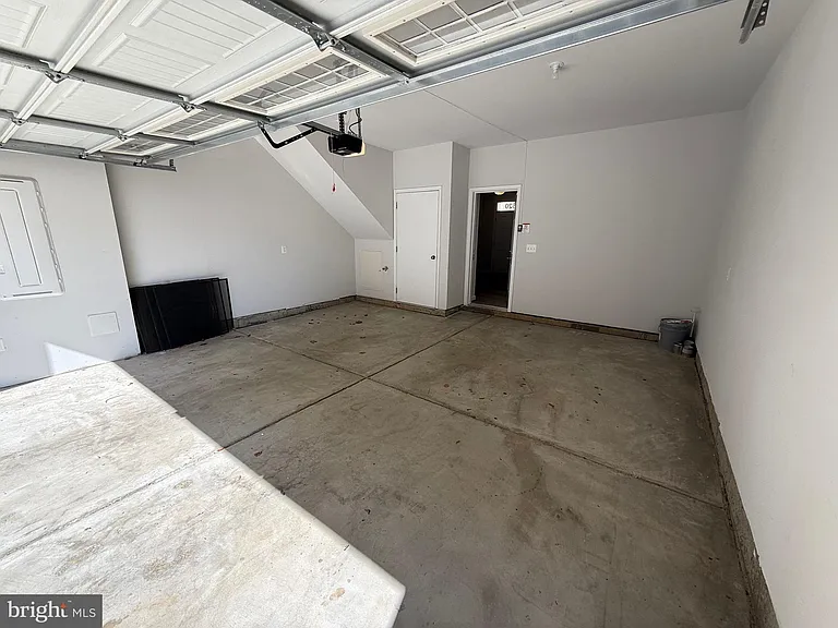 620 Leigh Way — Photo 30
