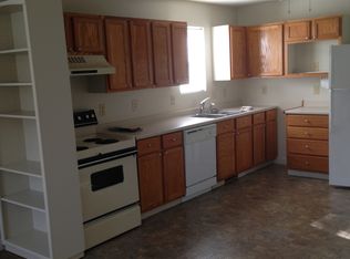 138 Paddle Creek Rd APT 1, Johnson City, TN 37601