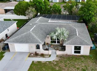 9805 Lake Chrise Ln, Port Richey, FL 34668