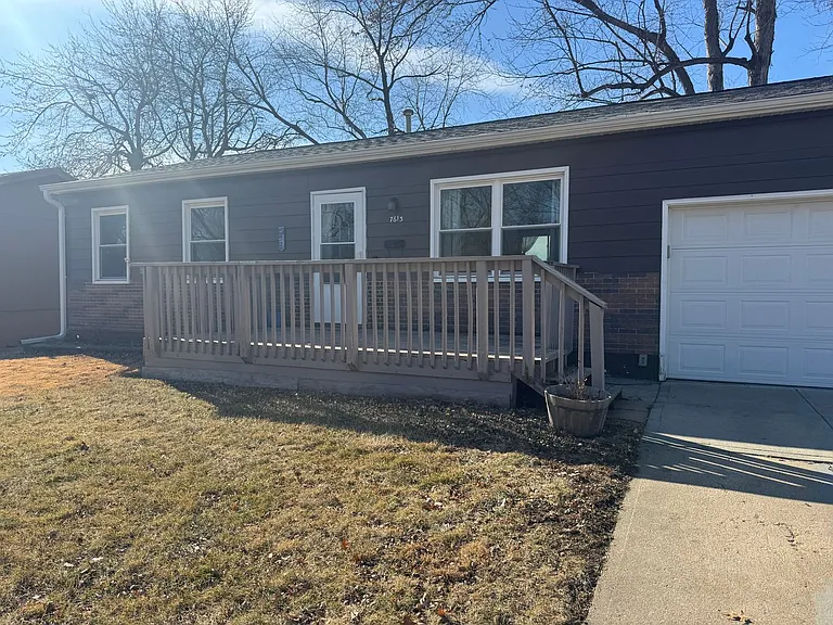 7613 Teal St — Photo 4