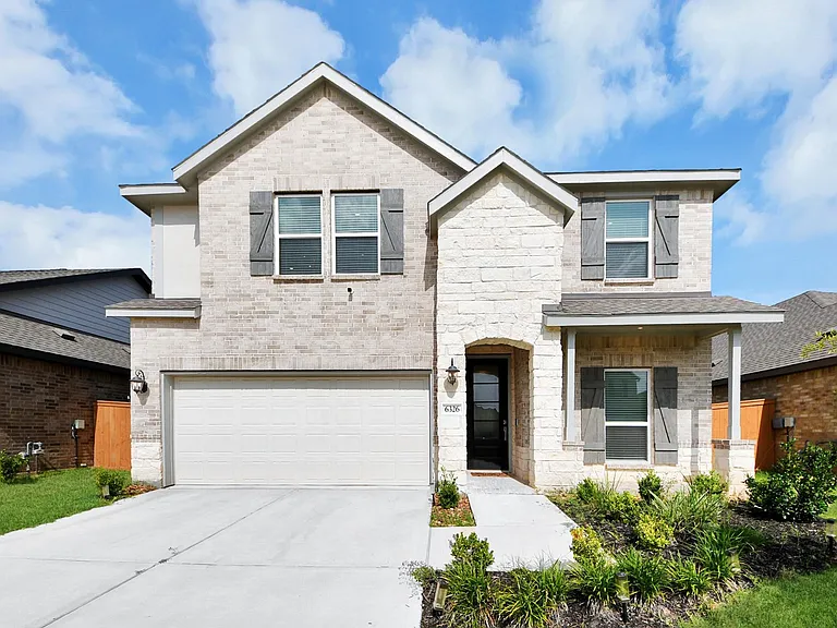 6325 Golden Seaton Dr — Photo 1