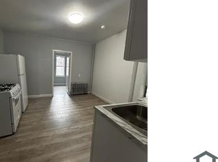 20 Orchard Pl, Yonkers, NY 10703