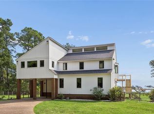 4203 Seaford Rd, Seaford, VA 23696