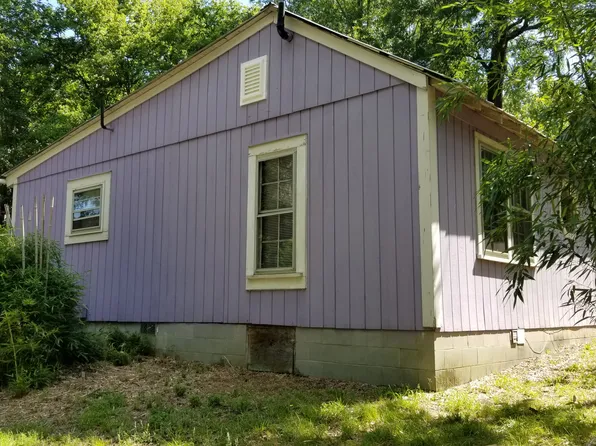 204 Jones Ferry Rd, Carrboro, NC 27510