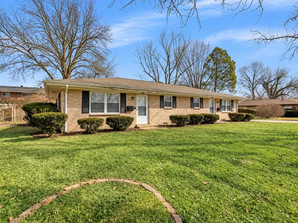 1242 Express Dr, Belleville, IL 62223